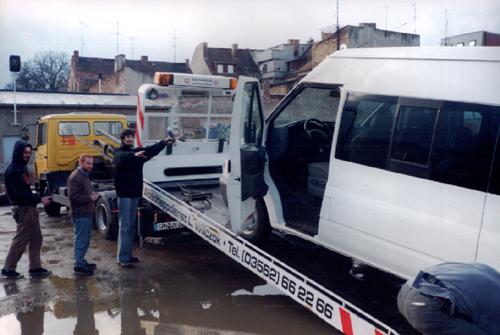 Van 4 - a bit on the right. ok. - Forst 24.o2.2oo2